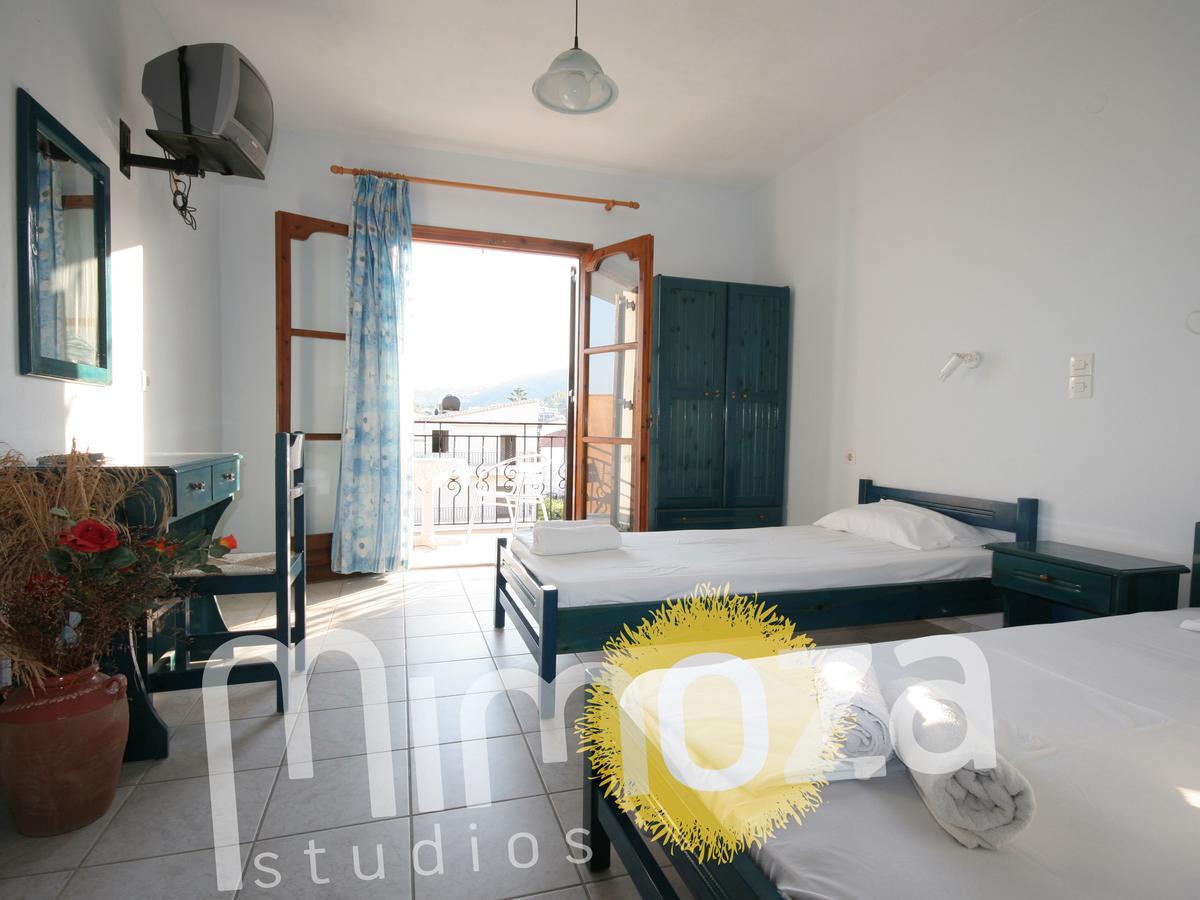 Mimoza Studios Skiathos Town Ngoại thất bức ảnh